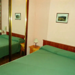 Hotel Can-Vic Стандартный номер с двуспальной кроватью
