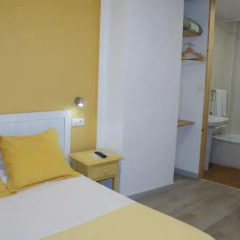 Отель Hostal Puerto Beach Стандартный номер с двуспальной кроватью фото 7