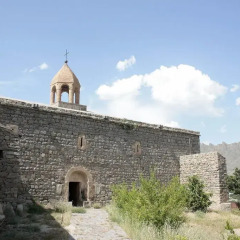 Отель Meghri Inn