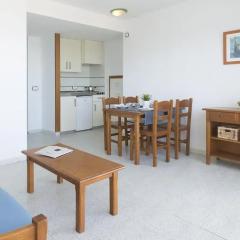 Апартаменты Magalluf Strip Apartment в номере