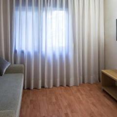 Отель Catalonia Albeniz 3* Улучшенный номер