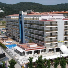 Отель Riviera Стандартный номер с различными типами кроватей