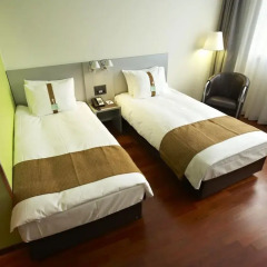 Отель Holiday Inn Messe 4* Стандартный номер