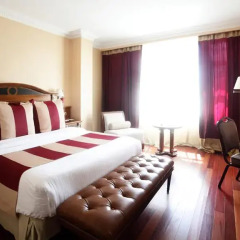 Гостиница Crowne Plaza Minsk комната для гостей фото 5