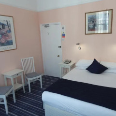 Manor Hotel 2* Стандартный номер с различными типами кроватей фото 12