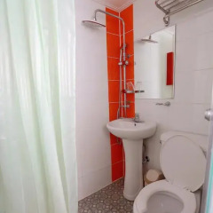 Отель Tomo Residence 2* Стандартный семейный номер с двуспальной кроватью фото 4