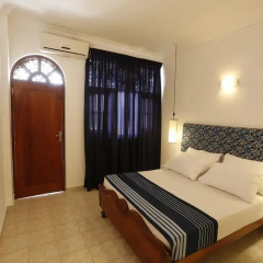 Отель C Negombo 2* Улучшенный номер с различными типами кроватей фото 3