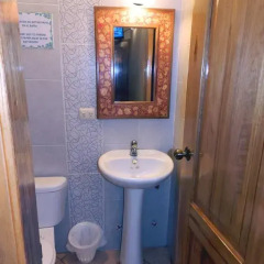Отель Hostal Yaku Montañita Номер Делюкс с различными типами кроватей фото 7