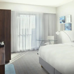Отель Courtyard by Marriott Brussels EU 4* Номер категории Премиум с различными типами кроватей фото 3