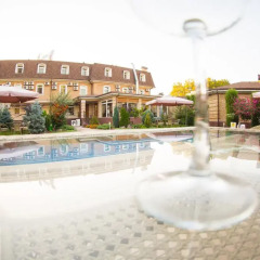 Sharq Hotel бассейн фото 2