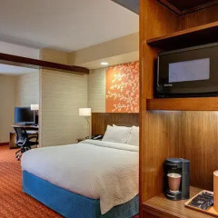Отель Fairfield Inn & Suites by Marriott Meridian 3* Стандартный номер с различными типами кроватей фото 4