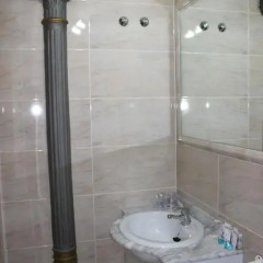 Отель Hostal San Lorenzo Стандартный номер фото 27