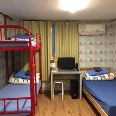 Отель Backpackers Inside Стандартный номер с различными типами кроватей фото 2