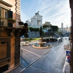 Отель Vittoriano Suite Улучшенный номер с двуспальной кроватью фото 9