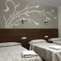 Отель Hostal Juli комната для гостей фото 2