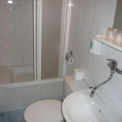 Hotel Hasa 2* Стандартный номер с различными типами кроватей фото 5