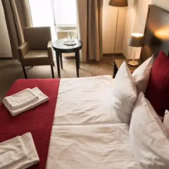 Отель Comm Hotel Польша, Познань - отзывы, цены и фото номеров - забронировать отель Comm Hotel онлайн комната для гостей фото 4