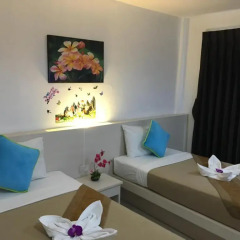 Phuthara Hostel Номер Делюкс разные типы кроватей фото 19