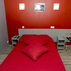 Отель Hipotel Paris Voltaire Bastille 3* Стандартный номер с различными типами кроватей фото 11