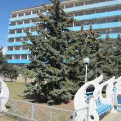 Отель Голубой Иссык-Куль бассейн