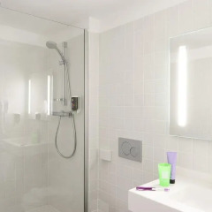 Отель ibis Styles Brussels Louise 3* Стандартный номер с различными типами кроватей фото 3