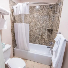 Отель Travelodge Culver City 2* Стандартный номер с различными типами кроватей фото 6
