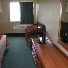 Отель Quality Inn & Suites 2* Стандартный номер с различными типами кроватей