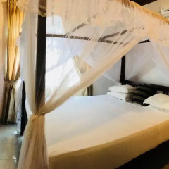 Отель Muhsin Villa 2* Номер Комфорт с двуспальной кроватью фото 9