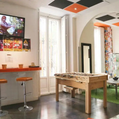 Отель Hostels MeetingPoint 2* Стандартный номер с различными типами кроватей фото 7