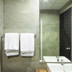 Livotel Hotel Lat Phrao Bangkok 3* Номер Делюкс разные типы кроватей фото 3