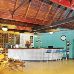 Отель Cocoplum Beach Колумбия, Сан-Луис - 1 отзыв об отеле, цены и фото номеров - забронировать отель Cocoplum Beach онлайн интерьер отеля