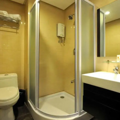 Отель M Citi Suites 3* Стандартный номер с различными типами кроватей фото 7
