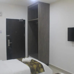 D'Metro Hotel 3* Стандартный номер с различными типами кроватей фото 2