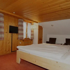 Отель Posthotel Rössli Стандартный номер с двуспальной кроватью фото 14