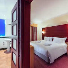 The Caleta Hotel Health, Beauty & Conference Centre 4* Стандартный номер с различными типами кроватей фото 5