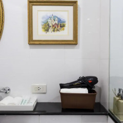 Отель The Ritz Aree 4* Стандартный номер
