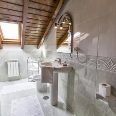 Отель Casa Miyares Кангас-де-Онис ванная