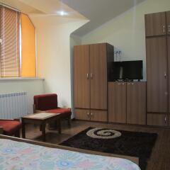 Отель Holiday Home Kanyon Армения, Бюракан - отзывы, цены и фото номеров - забронировать отель Holiday Home Kanyon онлайн комната для гостей фото 5