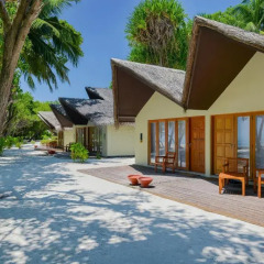 Отель Adaaran Select Hudhuranfushi 4* Вилла фото 12