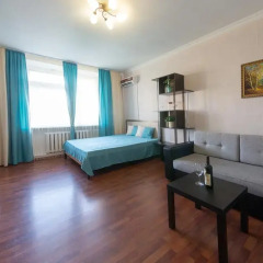Гостиница 50 meters to Belorusskiy railway and subway station комната для гостей фото 4