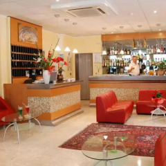 Hotel Bellerofonte Римини гостиничный бар
