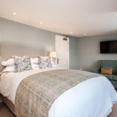 The Charm Brighton Boutique Hotel and Spa 5* Номер категории Эконом с различными типами кроватей