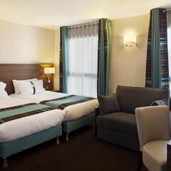 Отель Holiday Inn Paris Montmartre 4* Стандартный номер