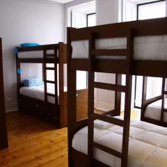 Lisb'on Hostel Кровать в общем номере с двухъярусной кроватью фото 9