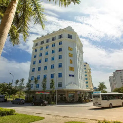 Muong Thanh Three Star Hotel Халонг парковка
