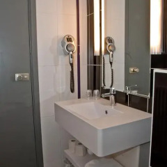 Отель Ibis Styles Pigalle Montmartre 3* Стандартный номер фото 4