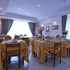 Hotel Ambrosi Фьюджи питание