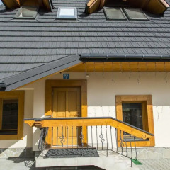 Отель udanypobyt Domy Mountain Premium Косцелиско бассейн
