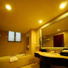 Hengshan Picardie Hotel 4* Представительский номер с различными типами кроватей
