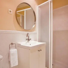 Отель Madrid Central Suites ванная